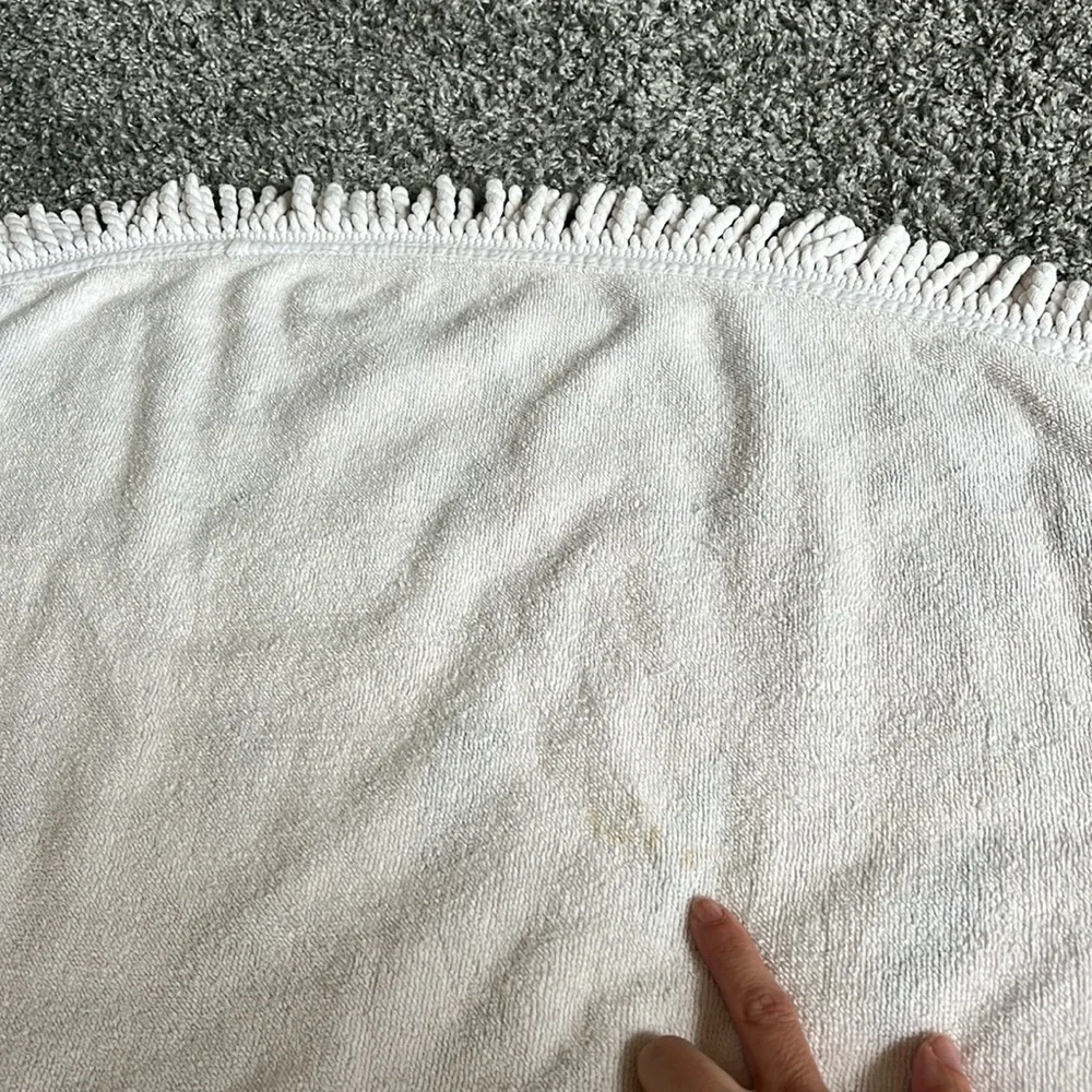 THE BEACH PEOPLE round towel